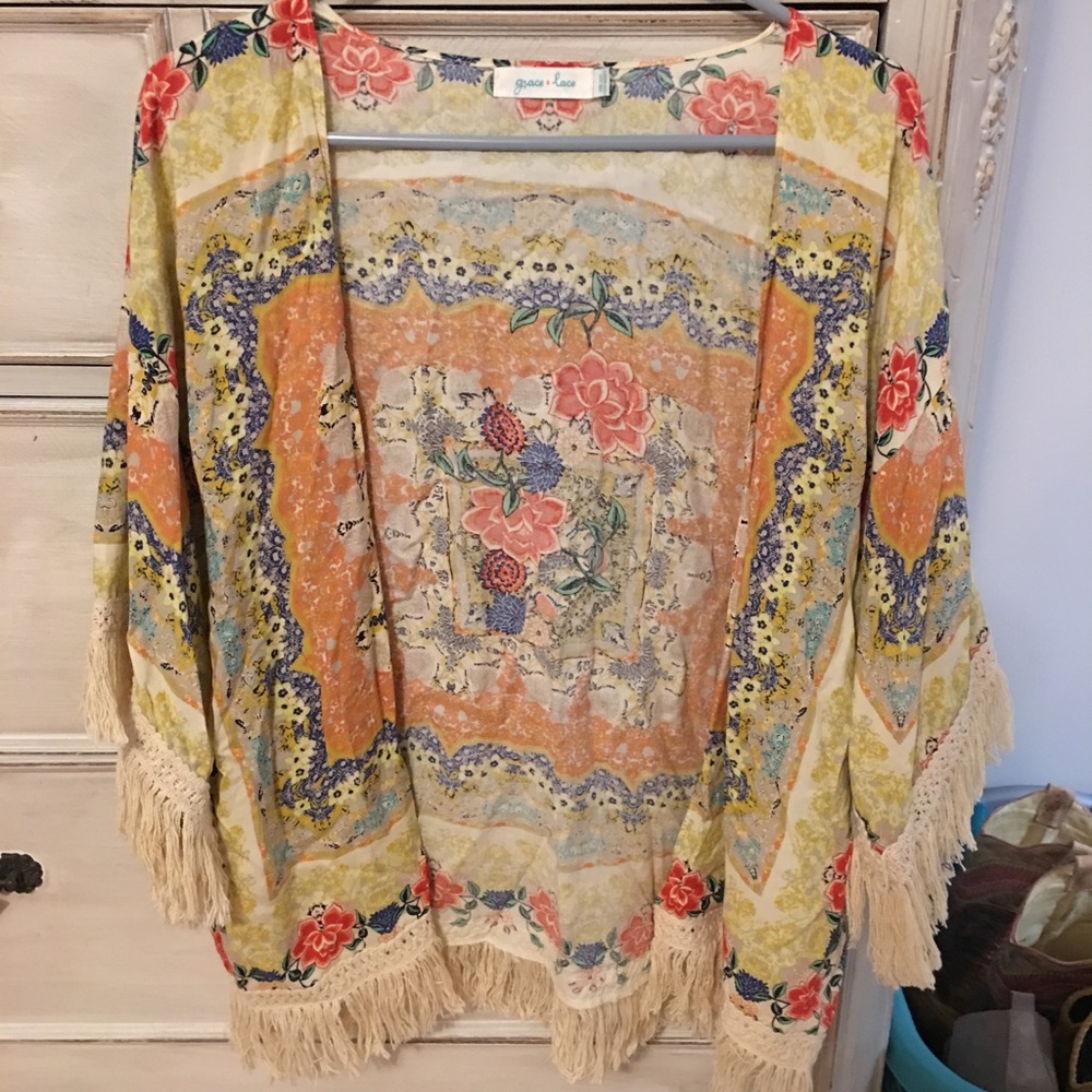Floral cardigan with tassel fringe